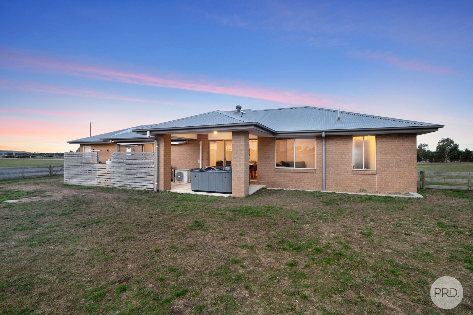 12 Church Road TRAWALLA 18