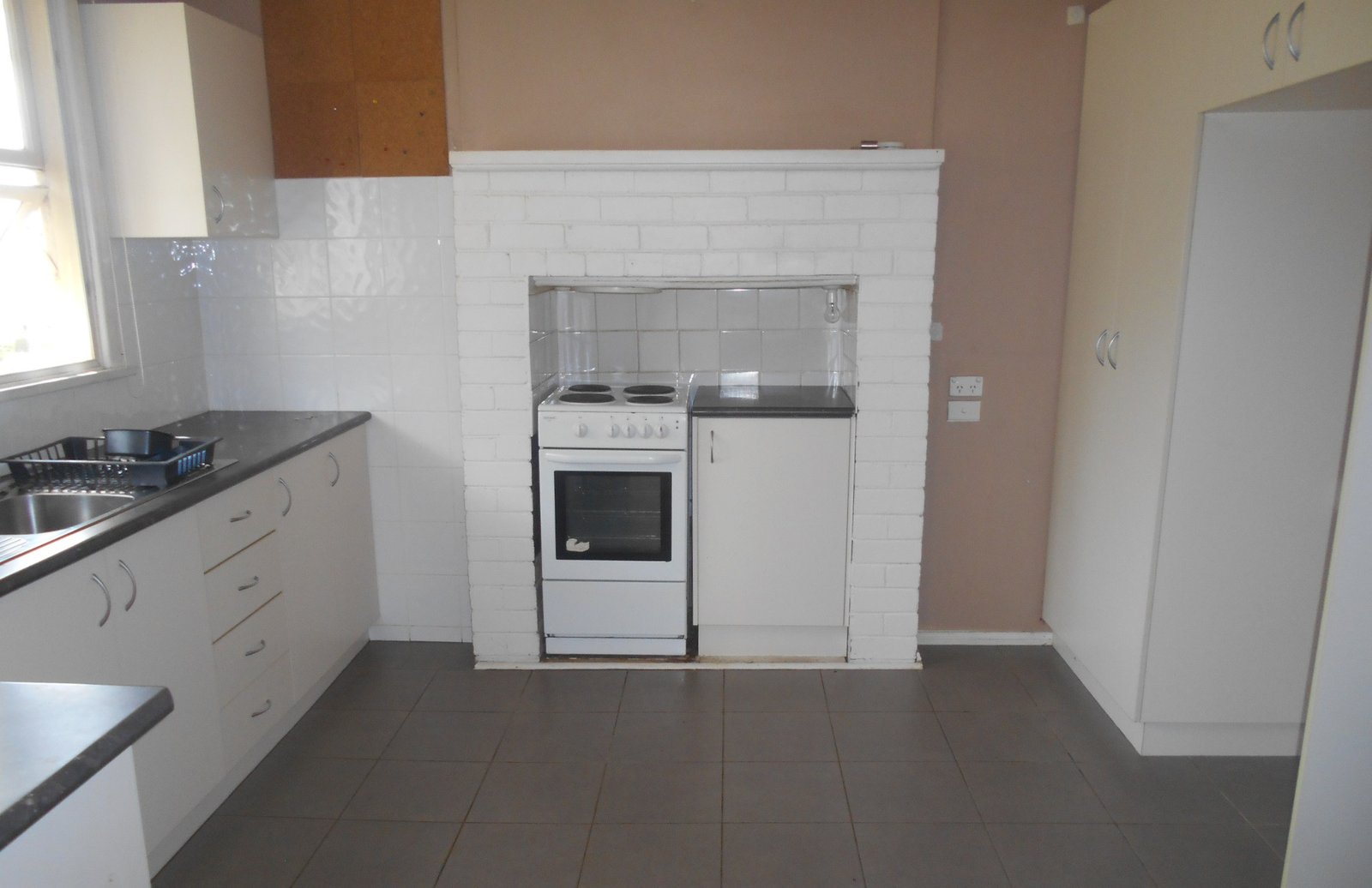 12 Clarence Street TUMUT 3