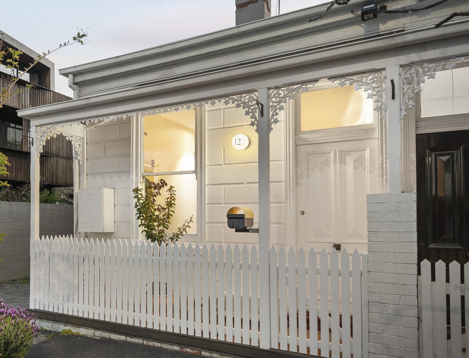 12 Clarendon Place, South Melbourne, 3205