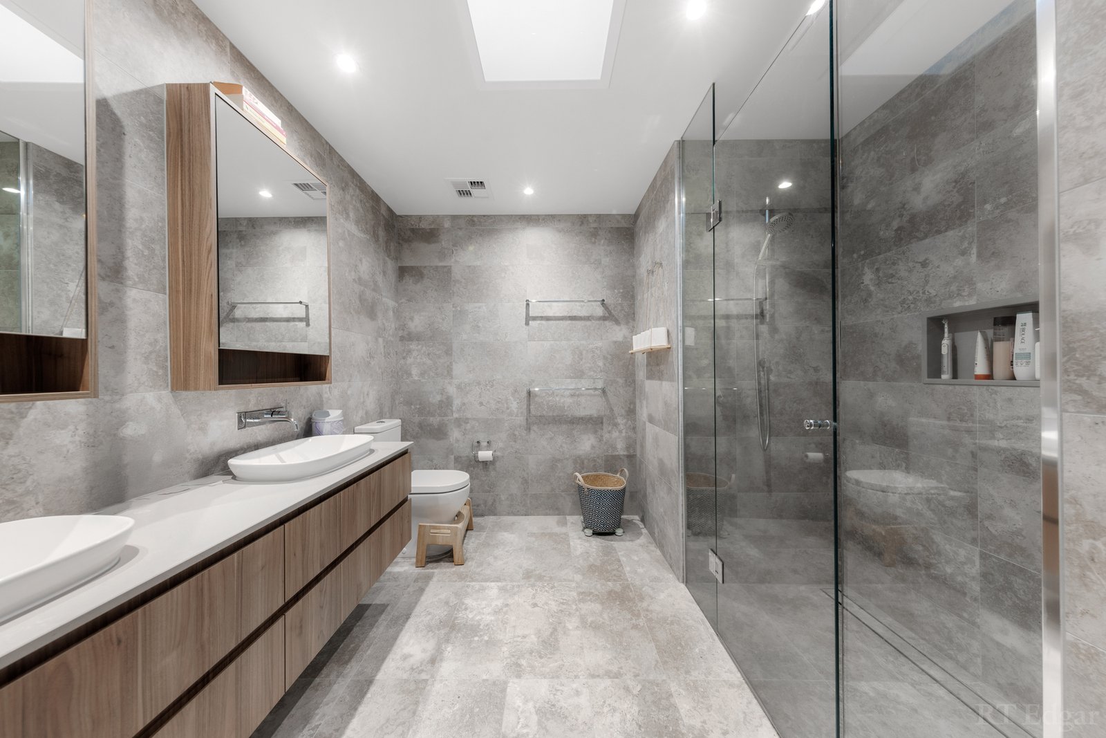 Real Estate and Property in 12 Claret Crescent, Doncaster, VIC