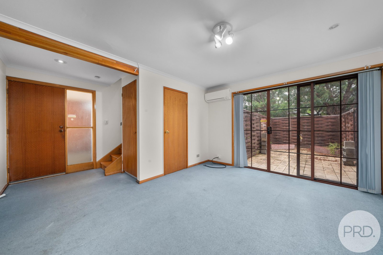 1/2 Clifford Court HOWRAH 4