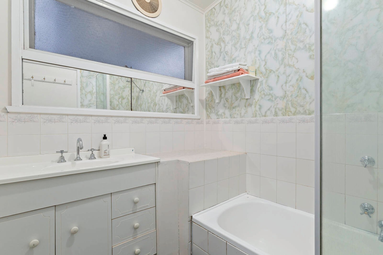 Real Estate and Property in 12 Coatsworth Avenue, St Leonards, VIC