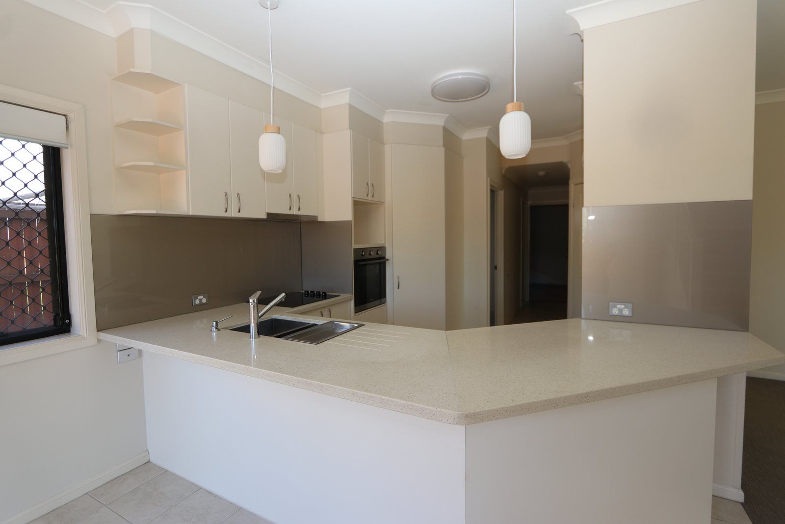 12 College Avenue SOUTHPORT 8