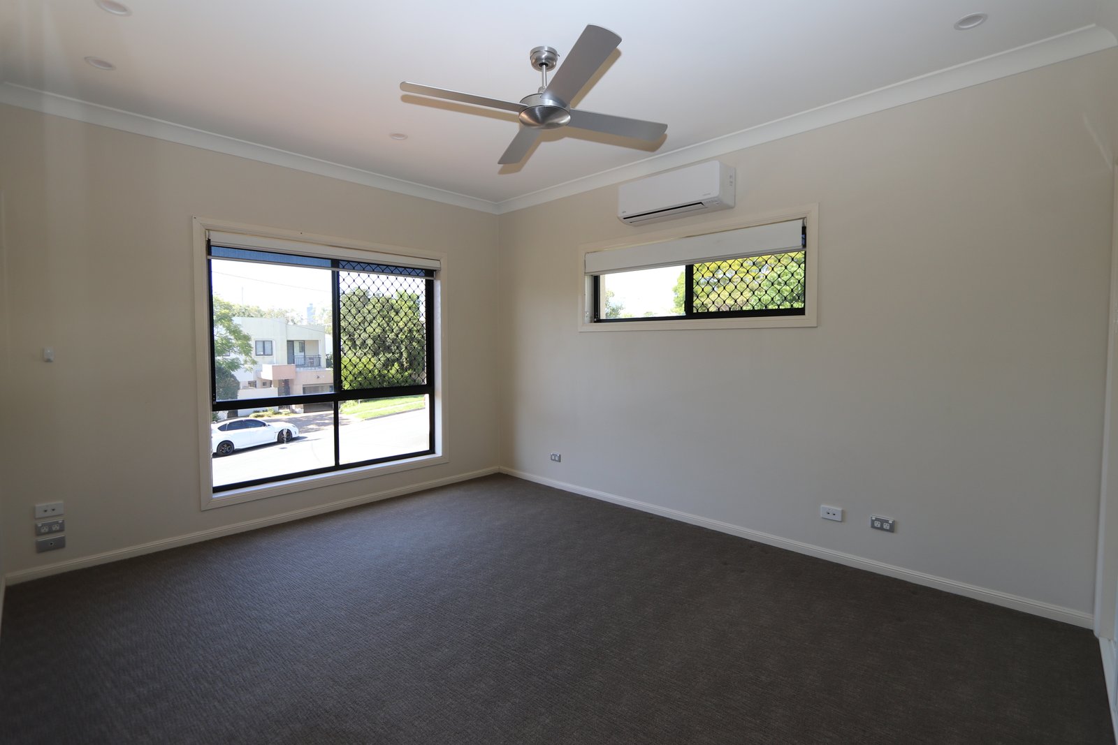 12 College Avenue SOUTHPORT 11