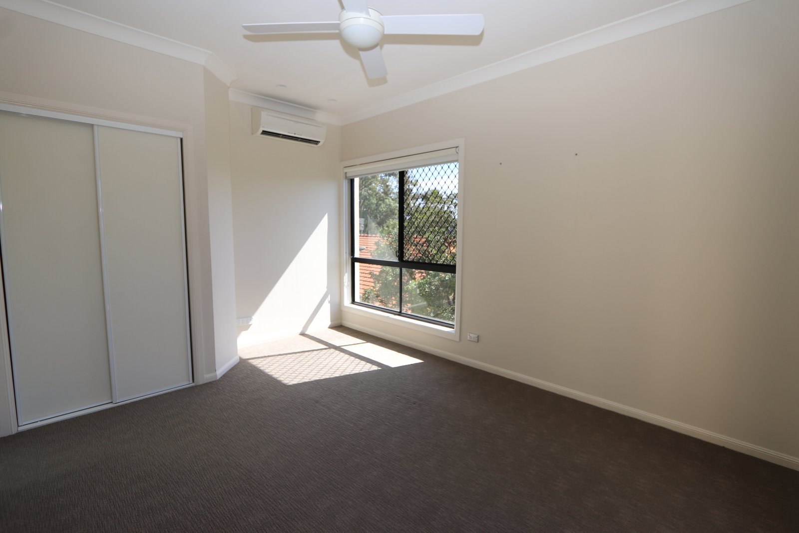 12 College Avenue SOUTHPORT 17