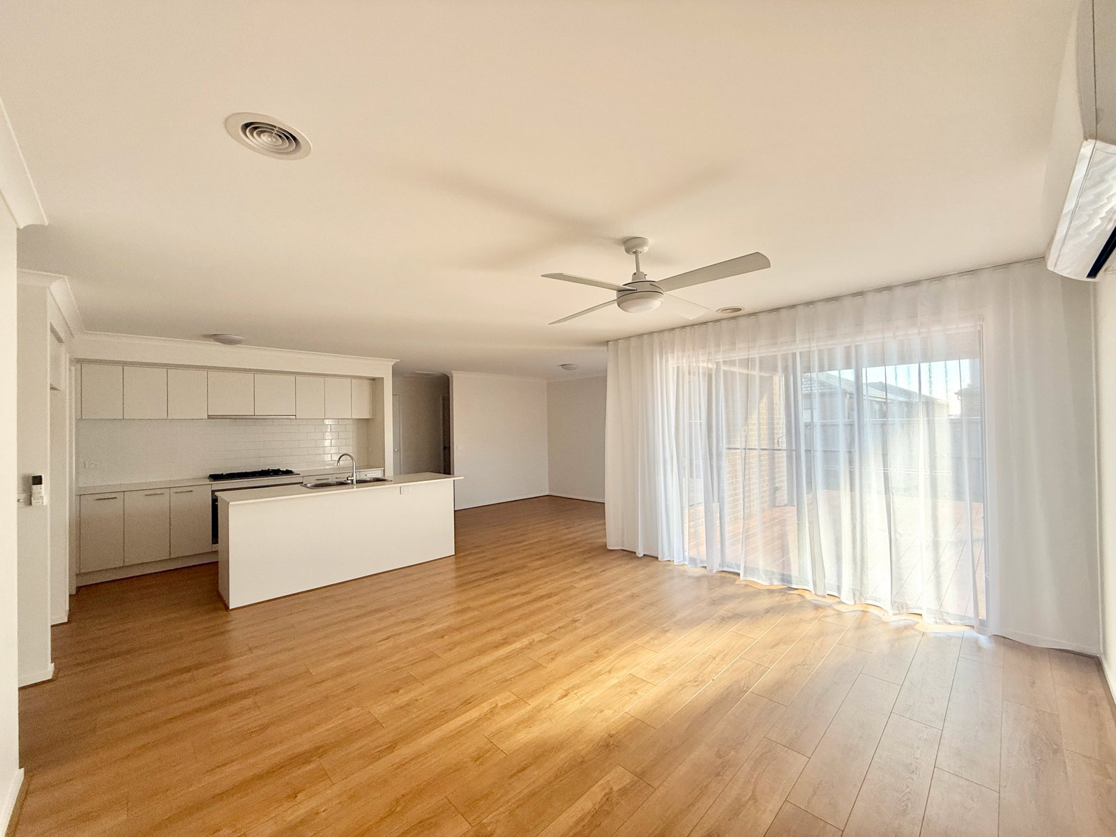 Gallery: 12 Colmar Street