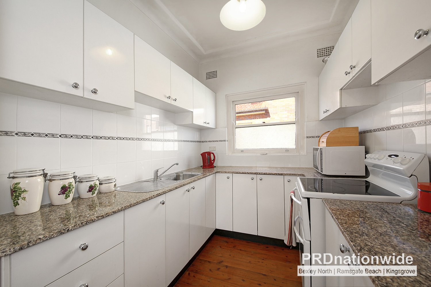 12 Colvin Avenue KINGSGROVE 3