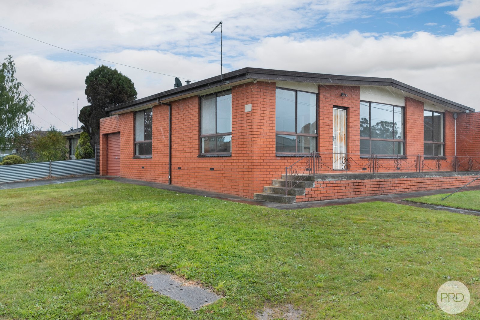 1/2 Conniston Street WENDOUREE 1