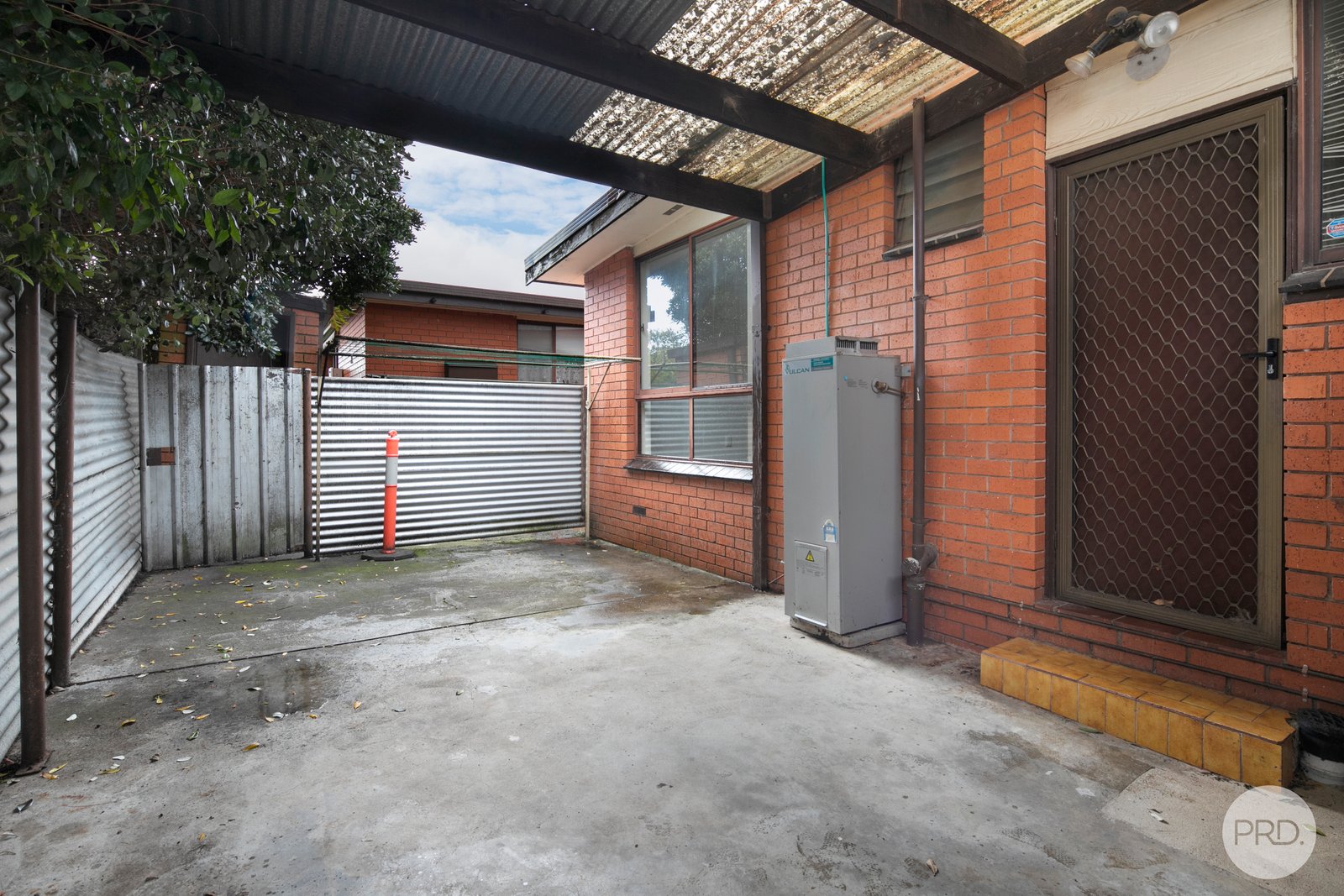 1/2 Conniston Street WENDOUREE 10