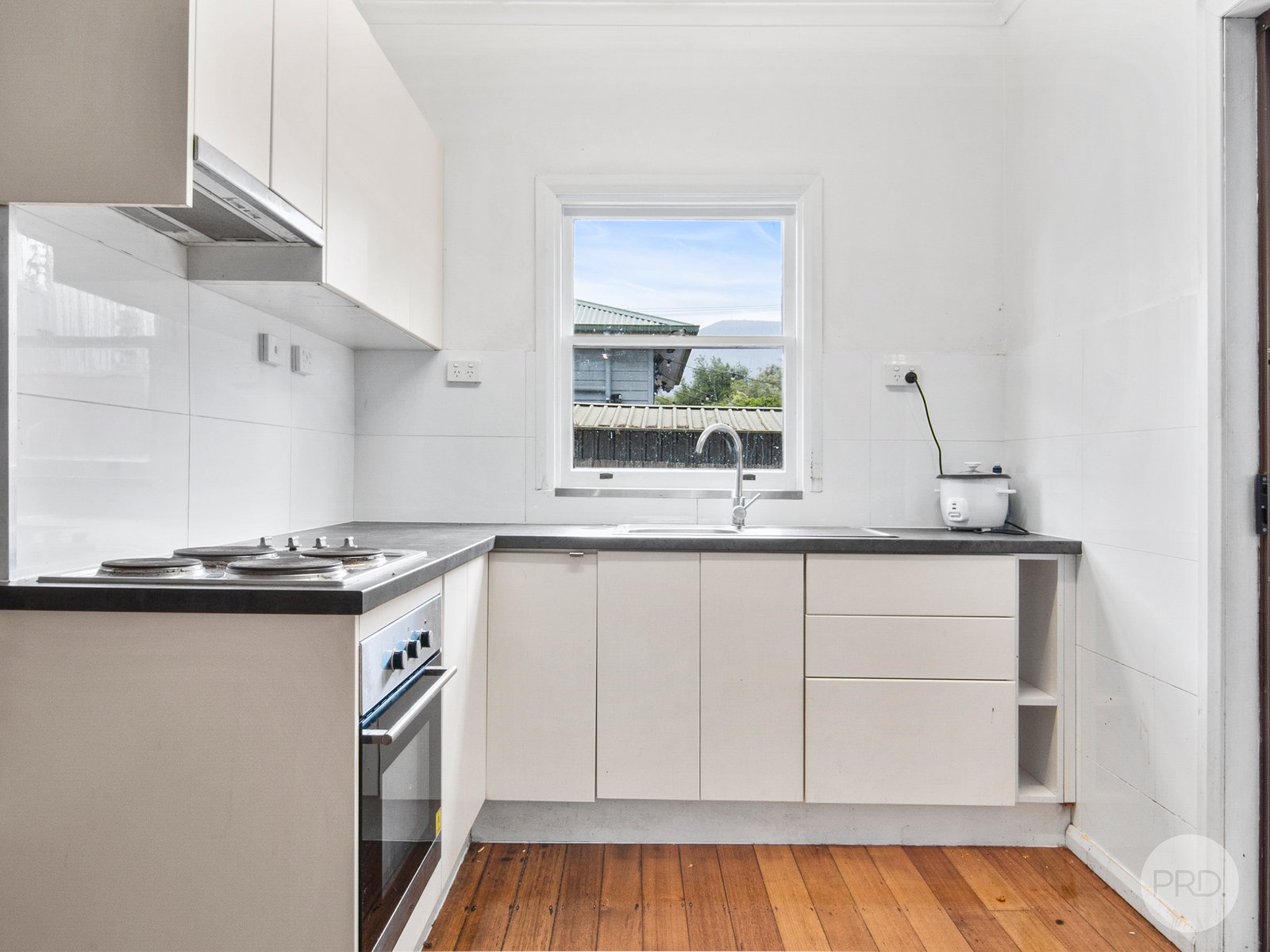 12 Constance Avenue GLENORCHY 2