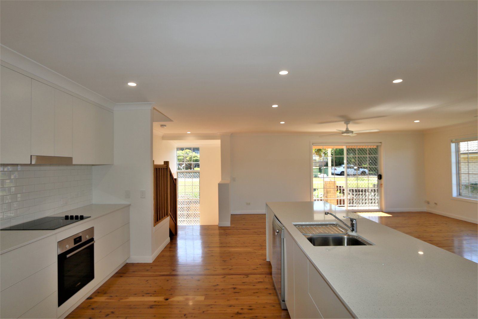 12 Cook Close SOUTHPORT 5