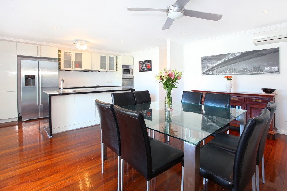 12 Coral Avenue LABRADOR 1
