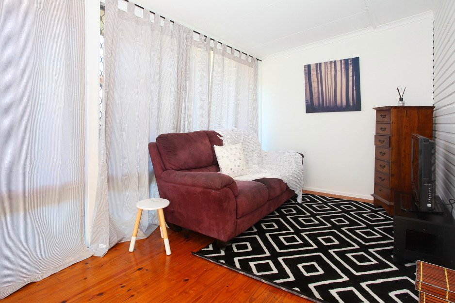 12 Coral Avenue LABRADOR 15