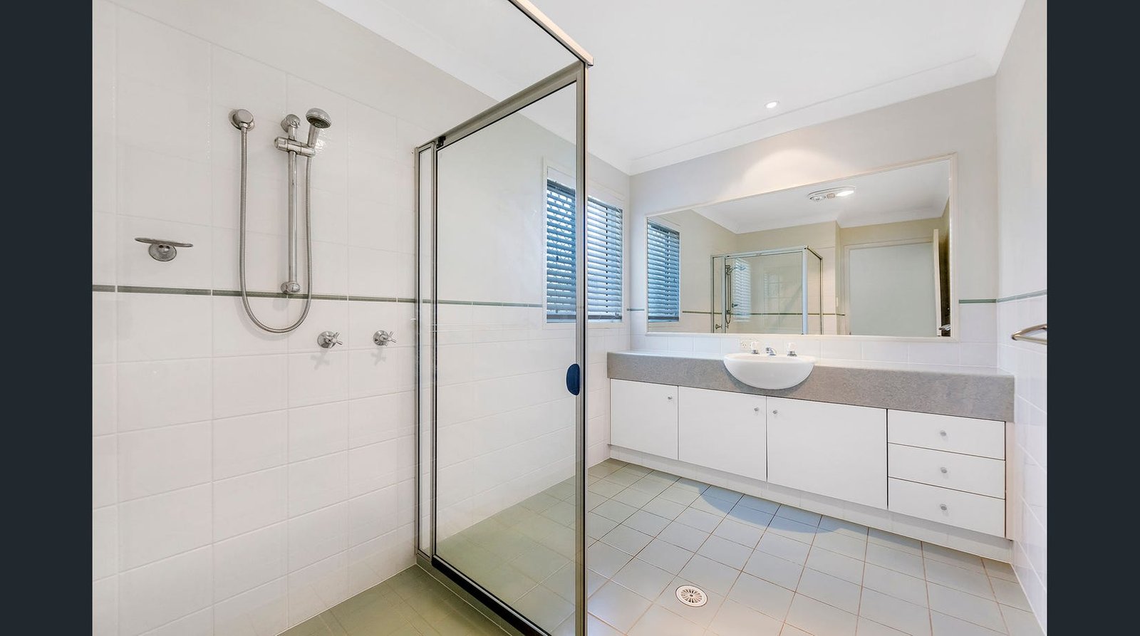12 Corina Close ROBINA 9