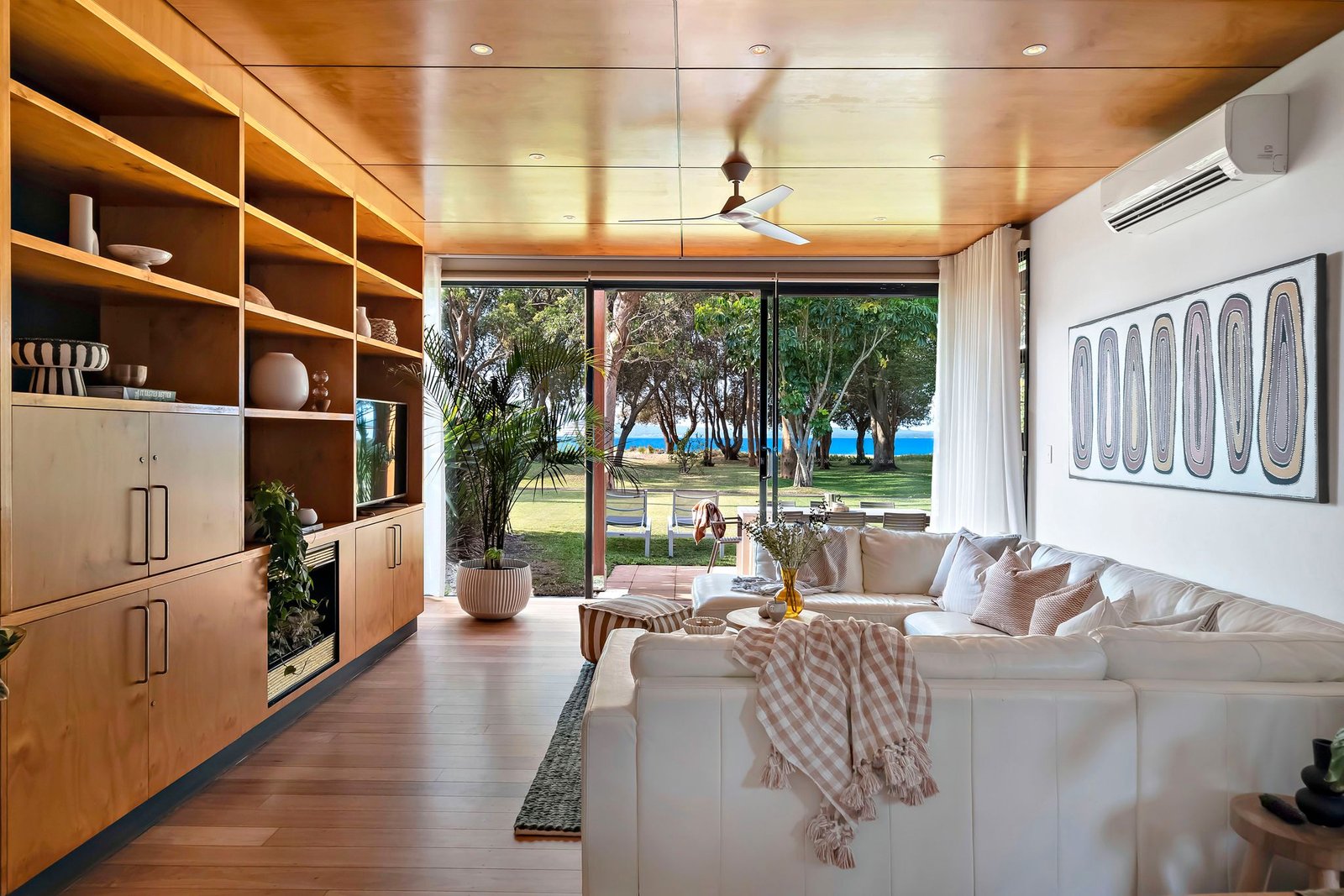 12 Corlette Point Road CORLETTE 11