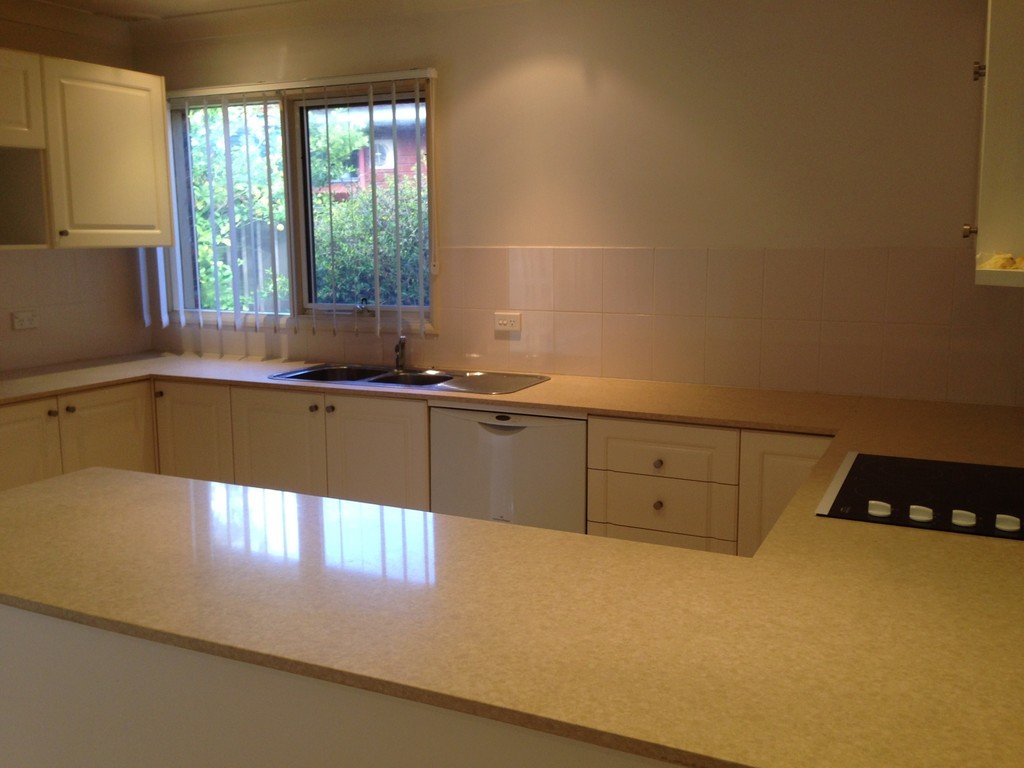 12 Cornell Street LEONAY 7