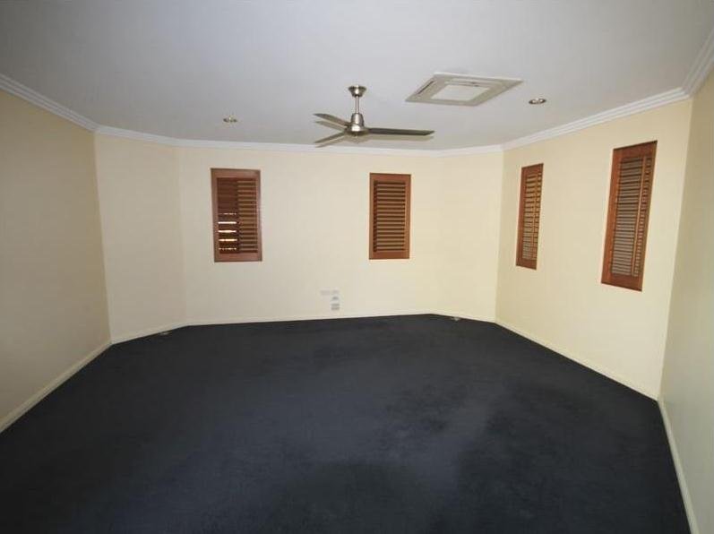 12 Creswell Court TANNUM SANDS 4