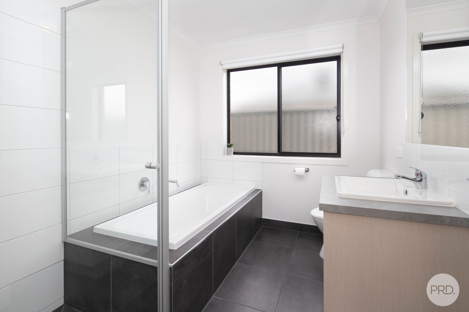 12 Cromie Street MINERS REST 16