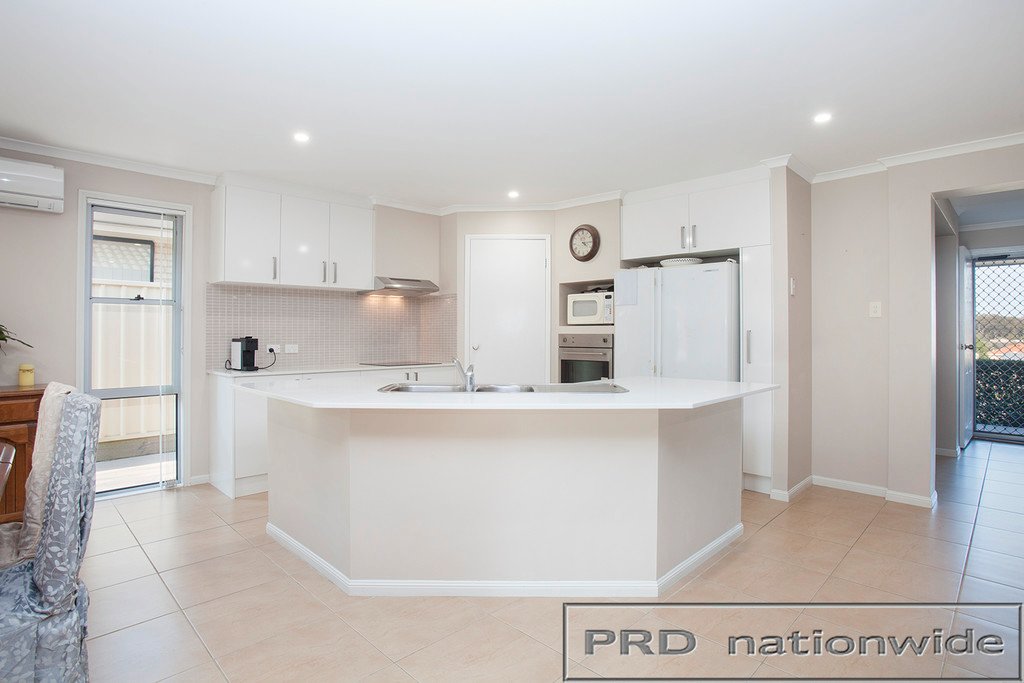 12 Crothers Street RUTHERFORD 6