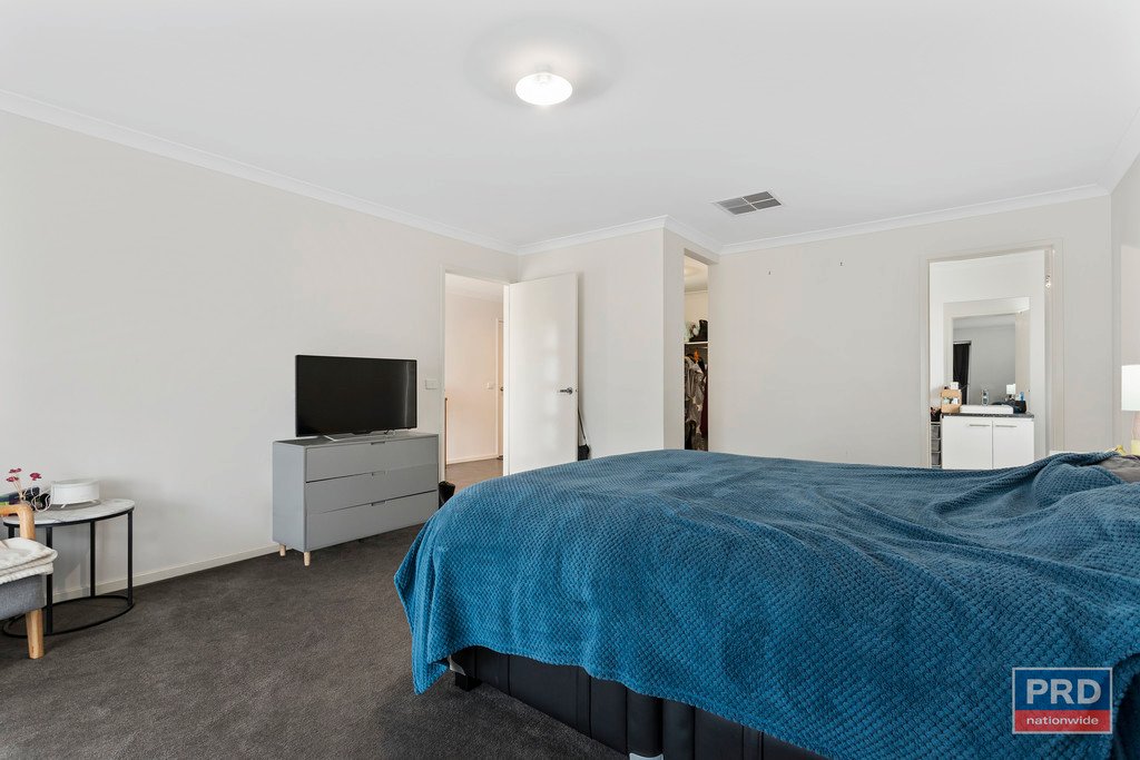 12 Daisy Street HUNTLY 3