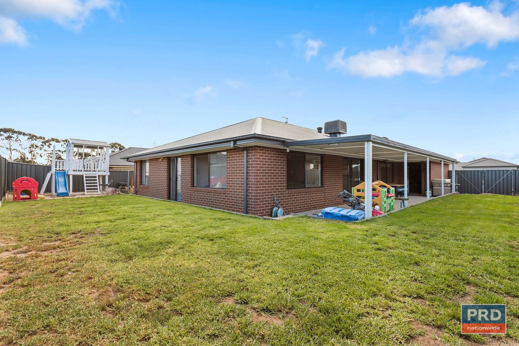 12 Daisy Street HUNTLY 15