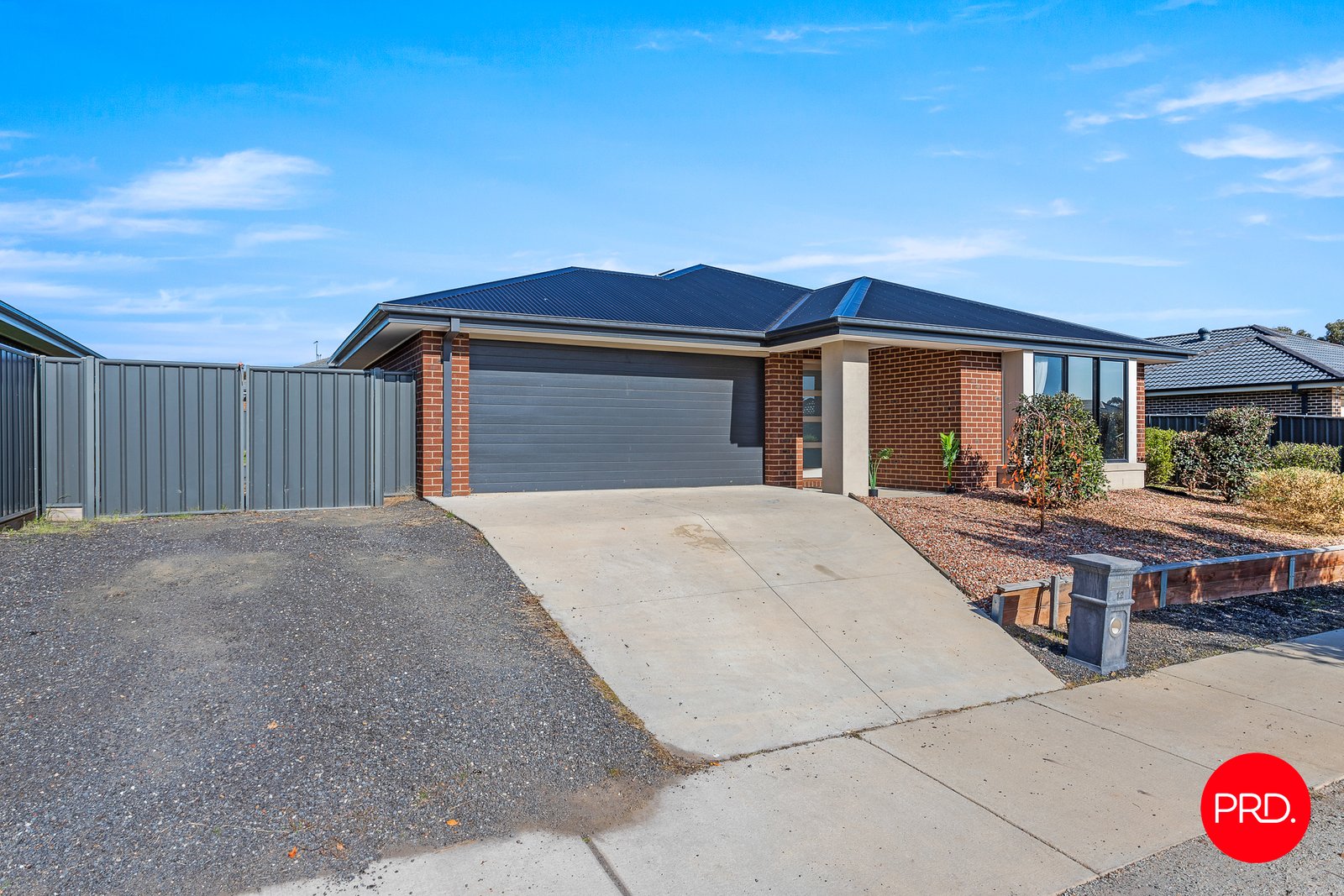 12 Daisy Street HUNTLY 2