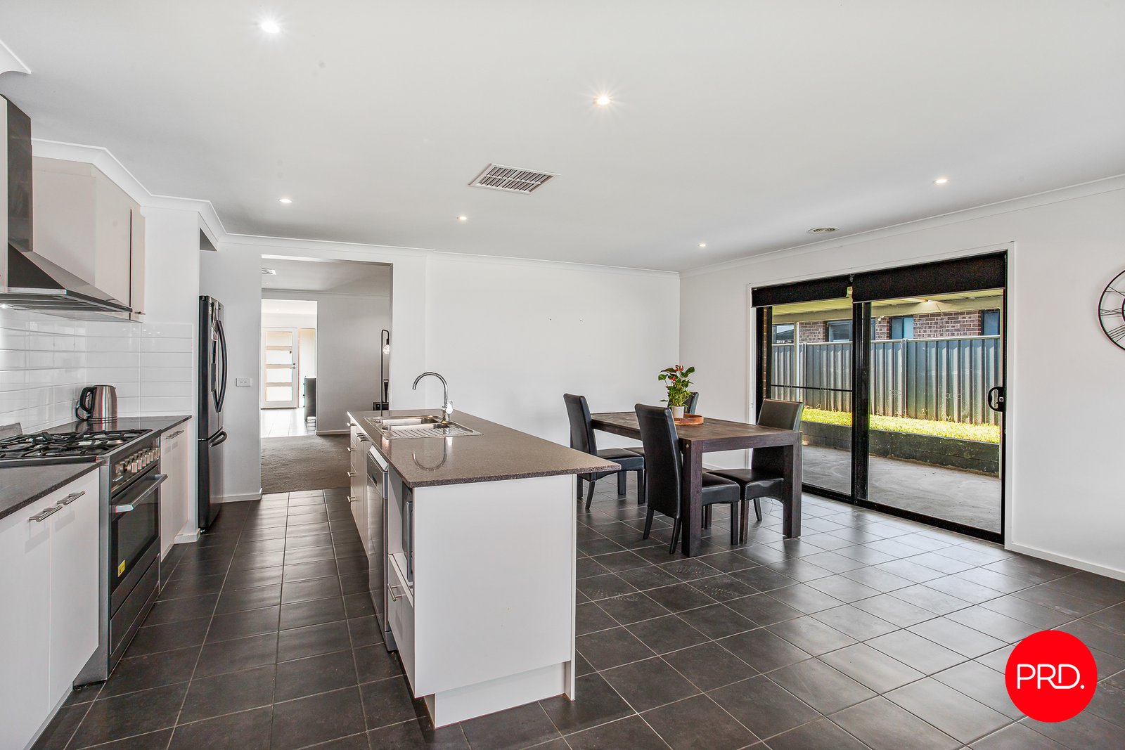 12 Daisy Street HUNTLY 6