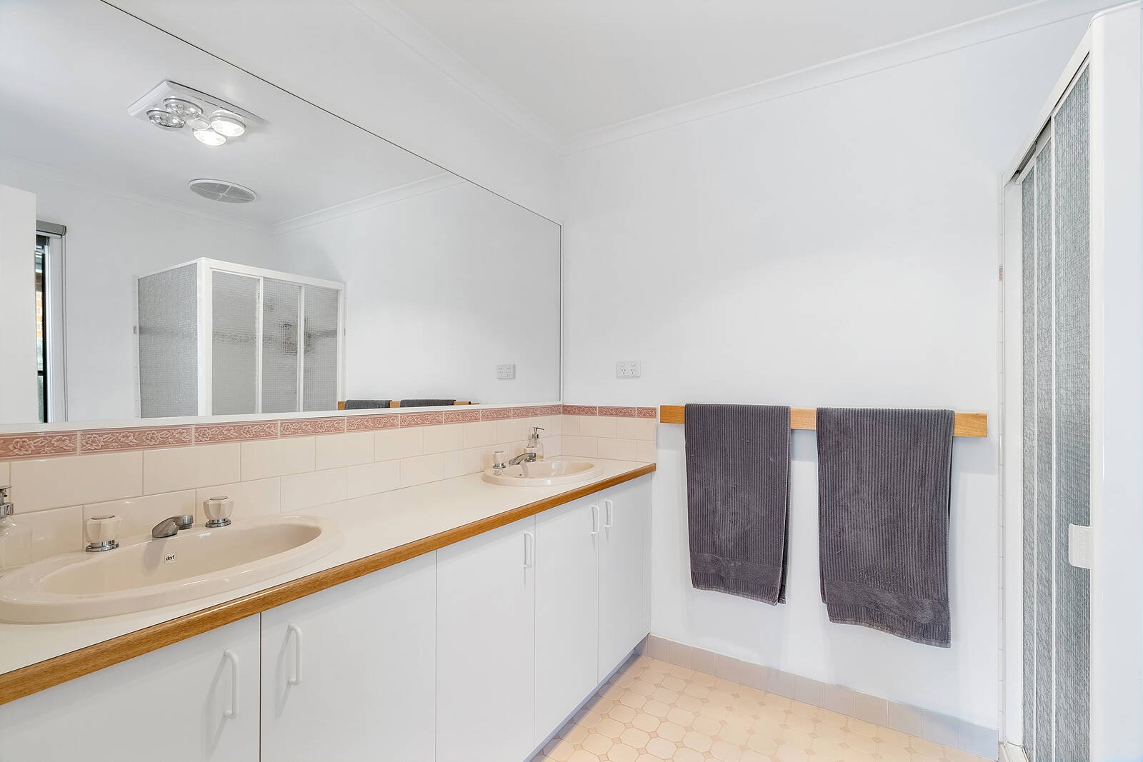 Real Estate and Property in 12 Dalray Crescent, New Gisborne, VIC