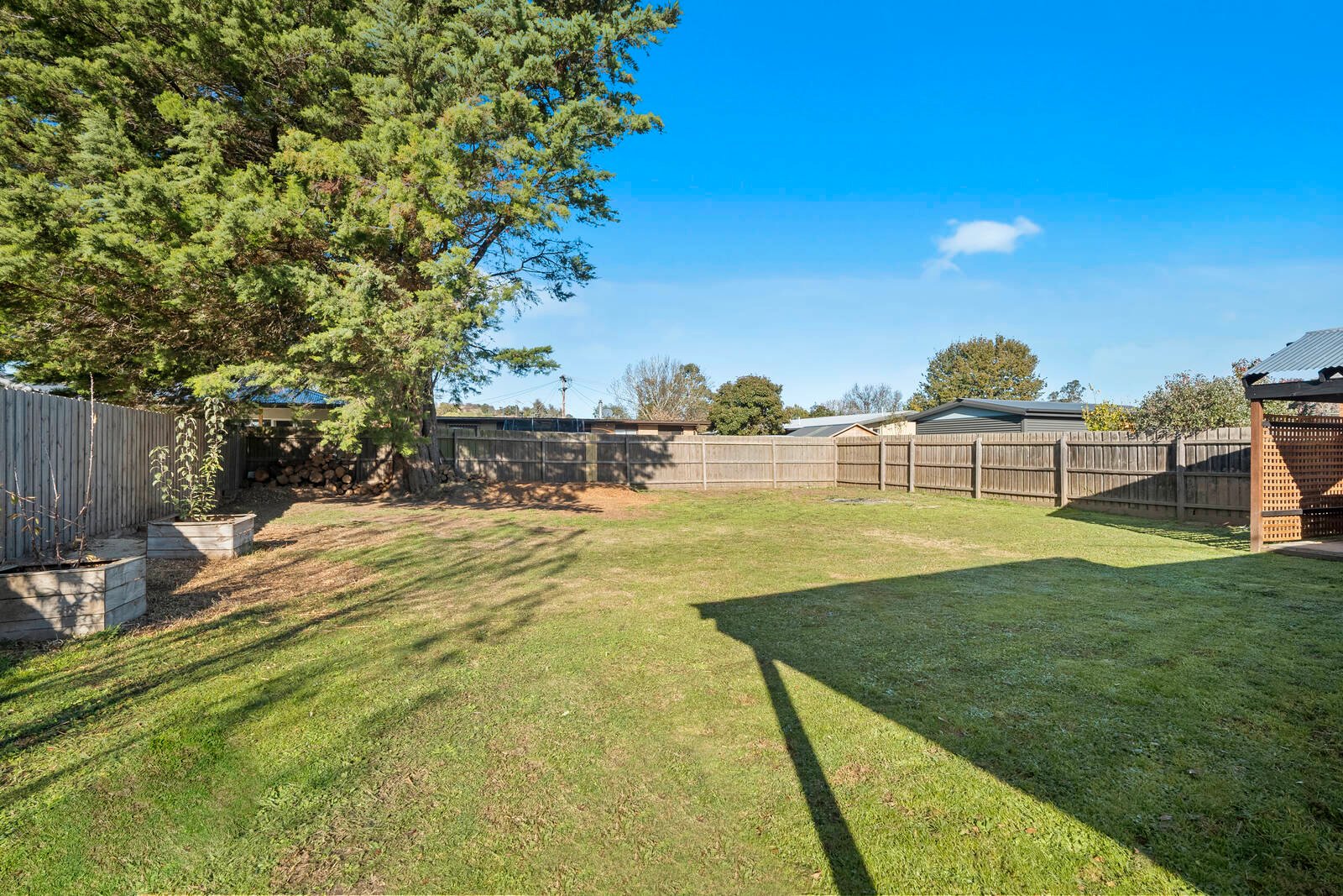 Real Estate and Property in 12 Dalray Crescent, New Gisborne, VIC