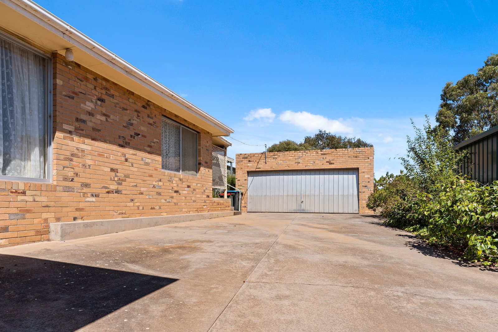 12 Daniel Street LONG GULLY 13