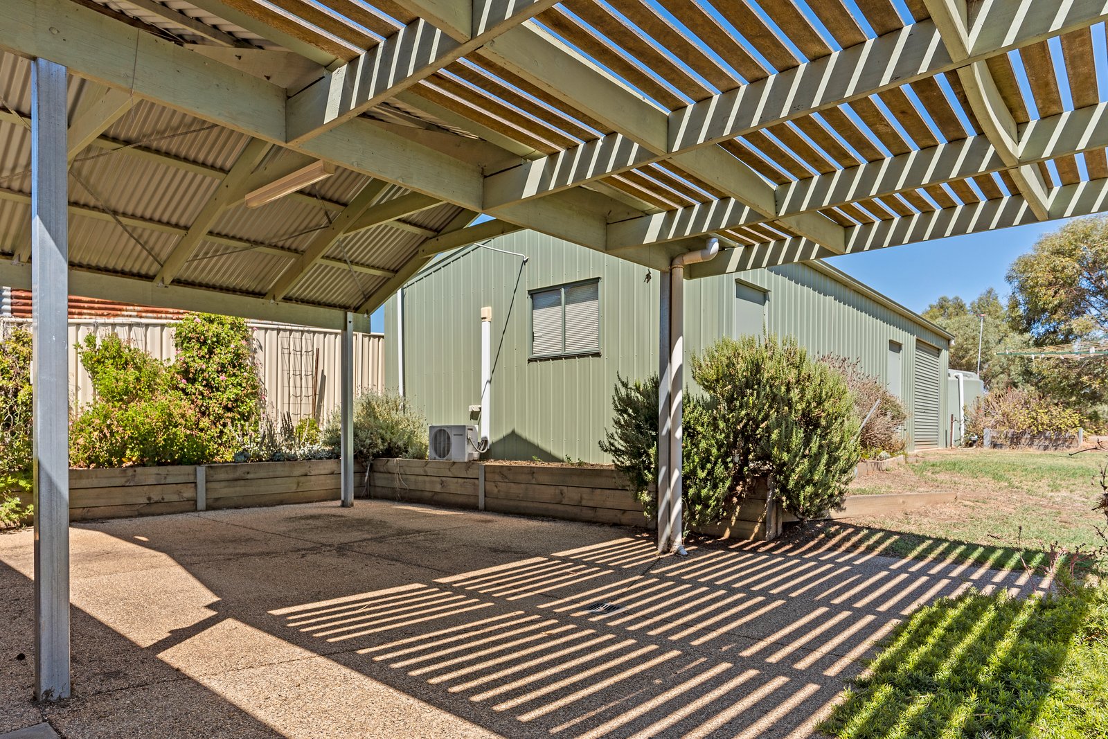 12 Daniel Street LONG GULLY 14