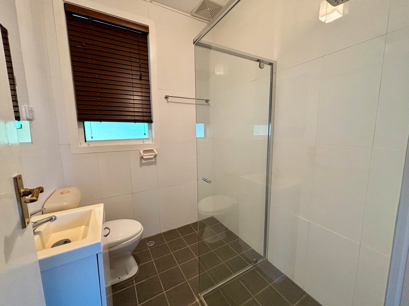 12 David Street TAMWORTH 5