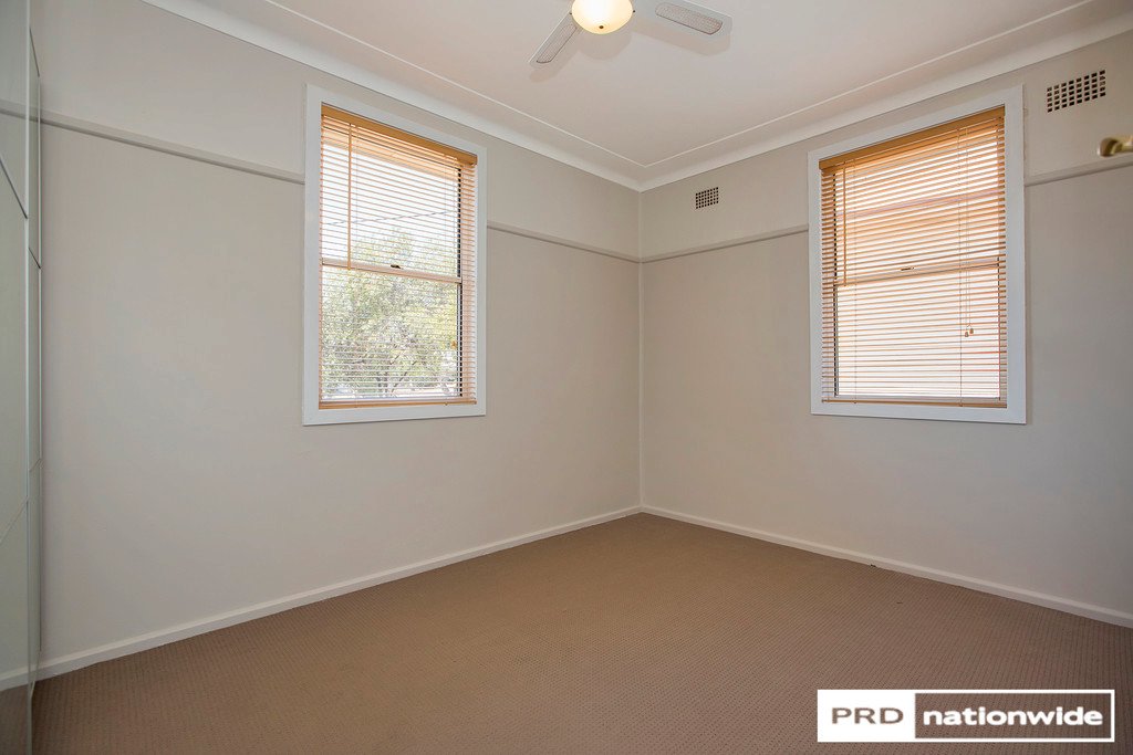 12 David Street TAMWORTH 7