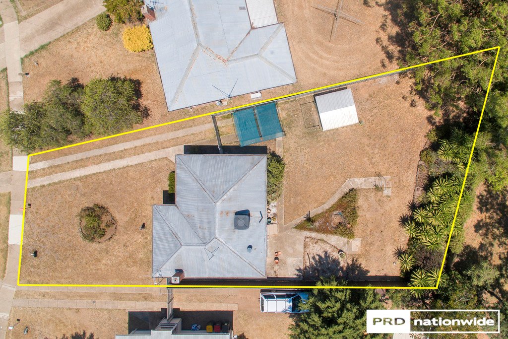 12 David Street TAMWORTH 15