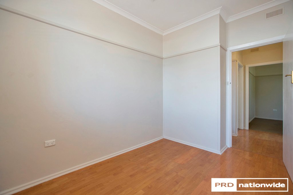 12 David Street TAMWORTH 23
