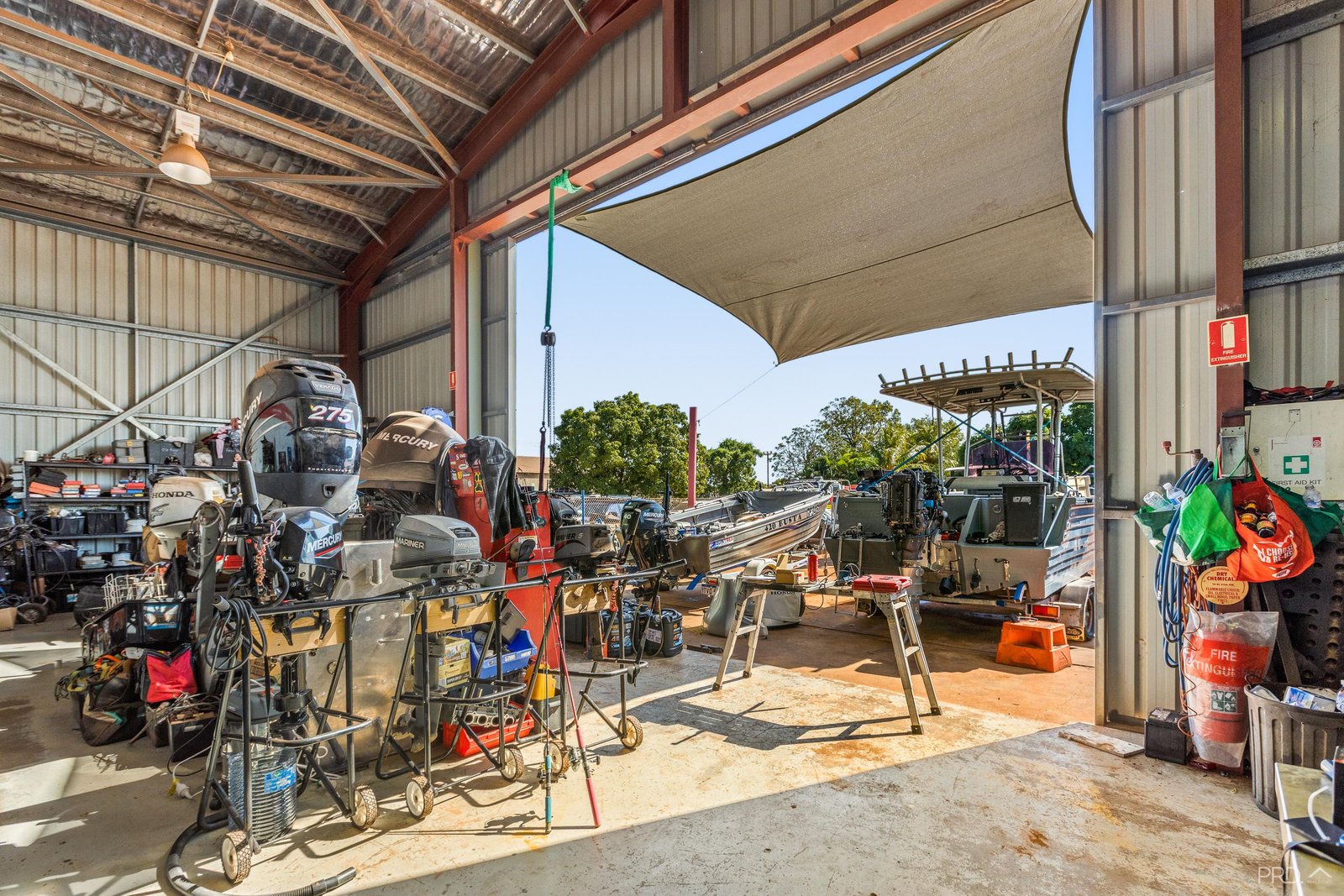 1/2 Decastilla Street MINYIRR 3