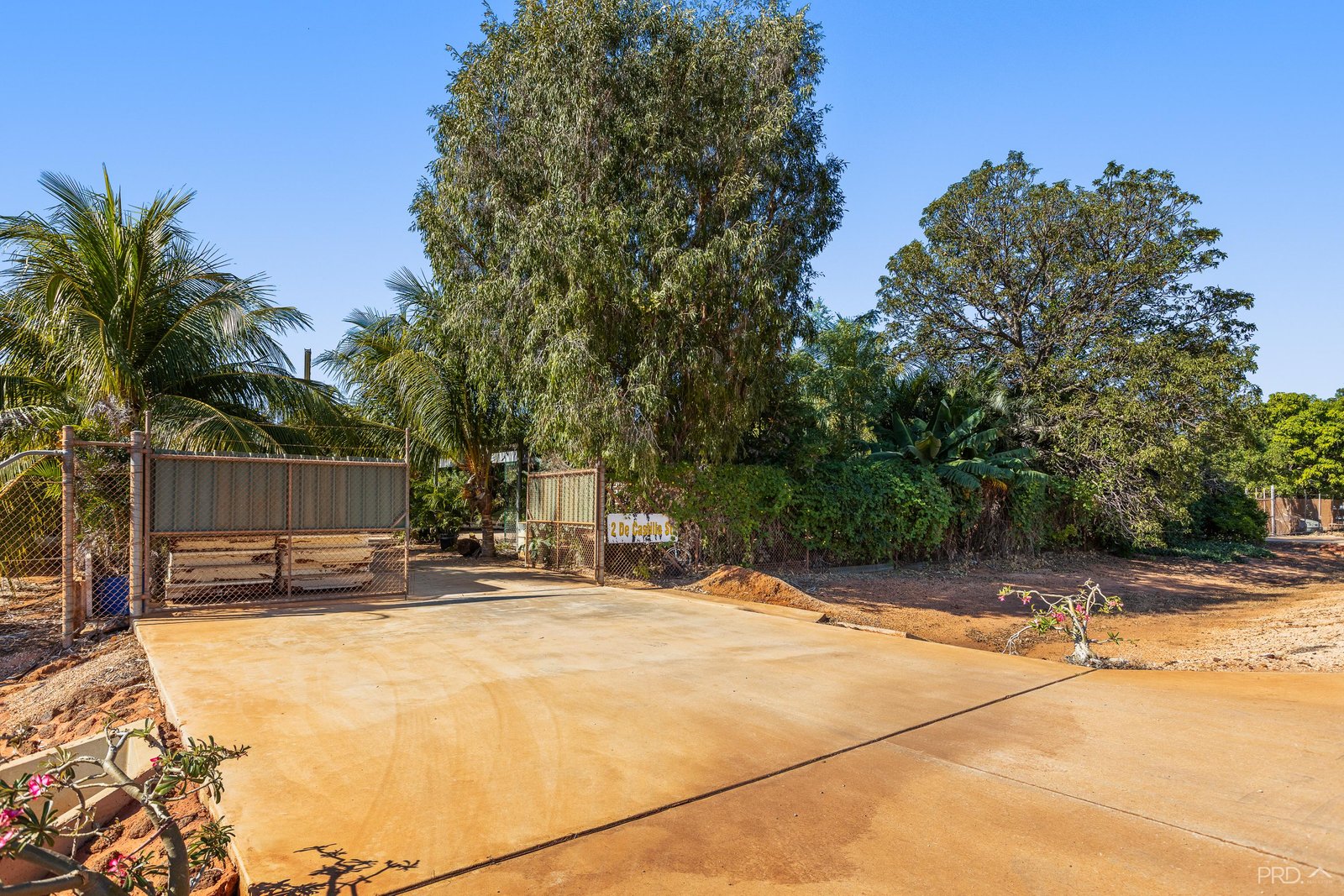 1/2 Decastilla Street MINYIRR 11