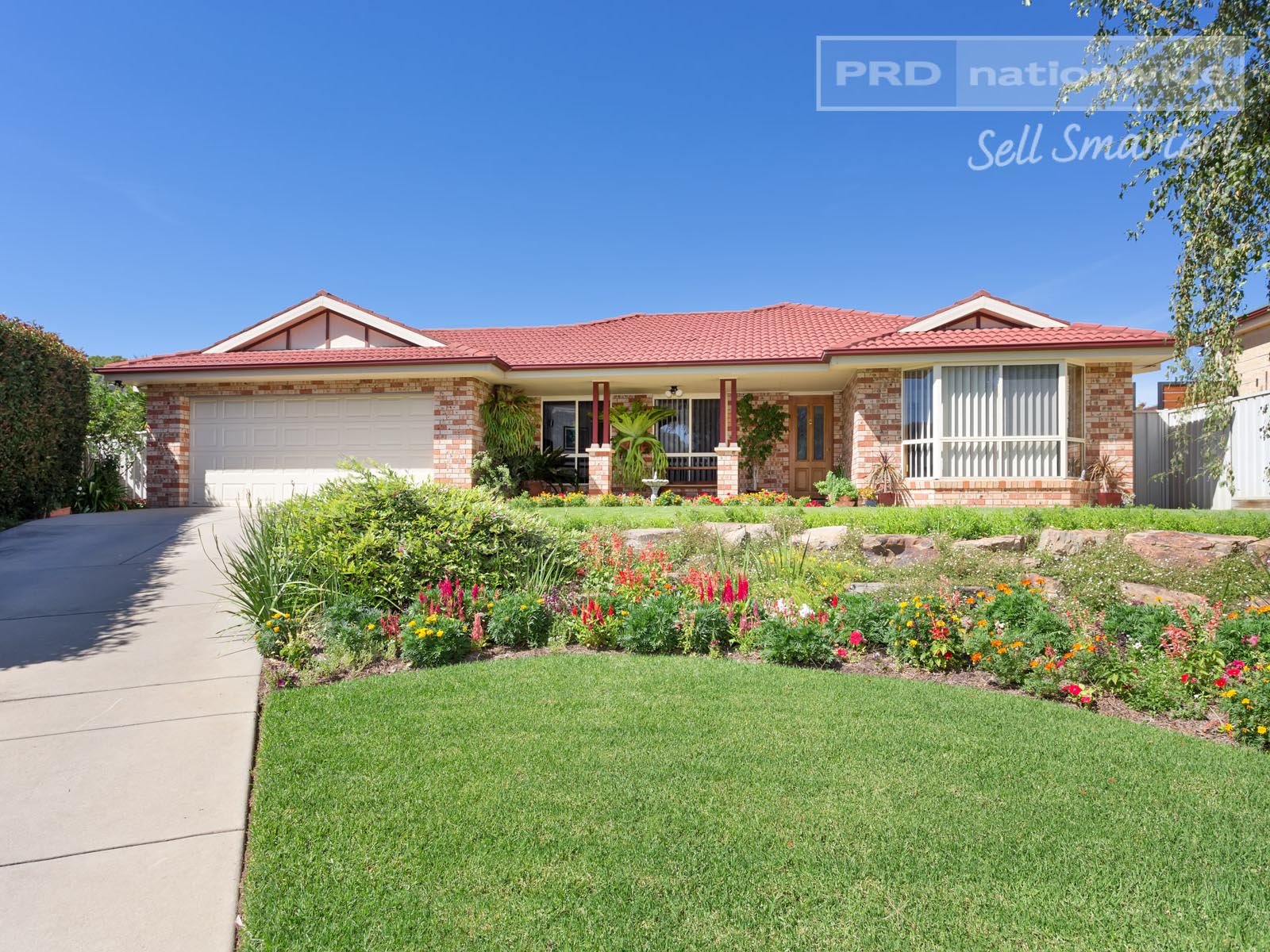 12 Delvin Place KOORINGAL 2