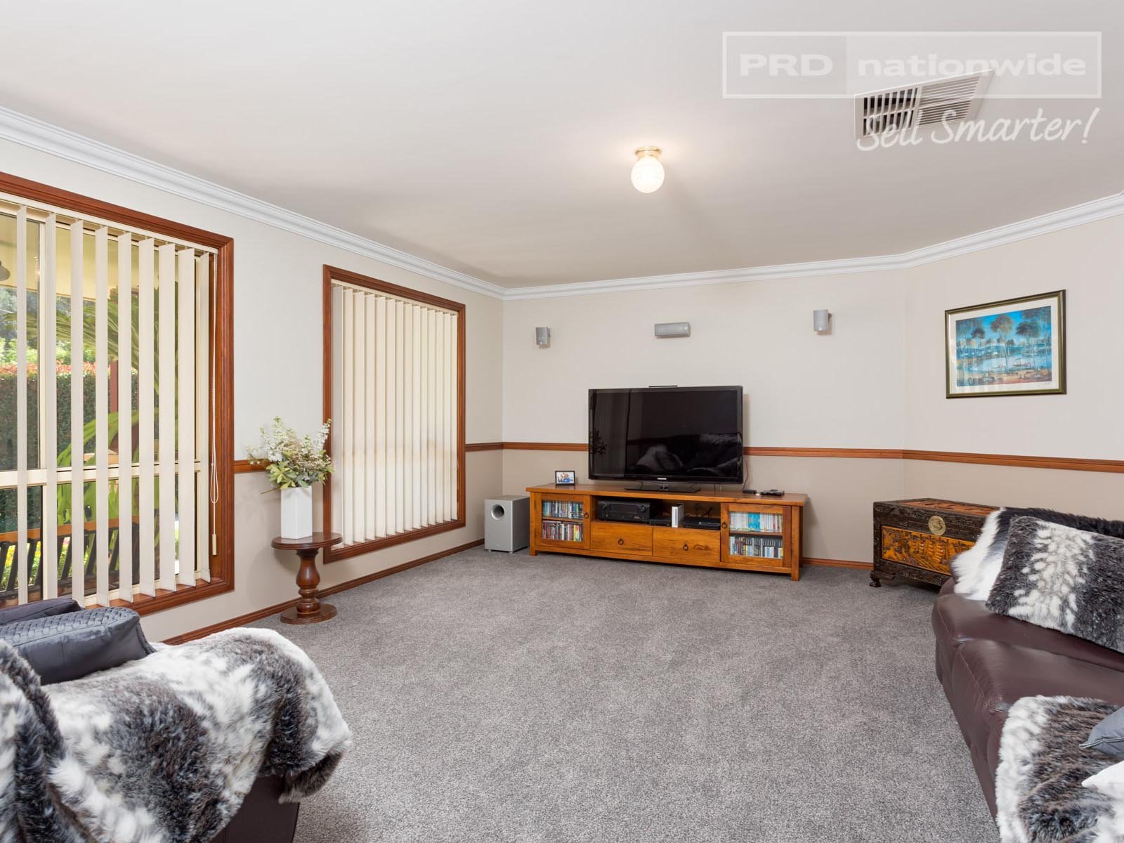 12 Delvin Place KOORINGAL 3