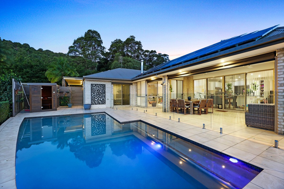 12 Des Quinlan Crescent Tallebudgera 1