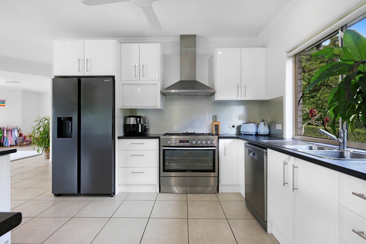 12 Des Quinlan Crescent Tallebudgera 14