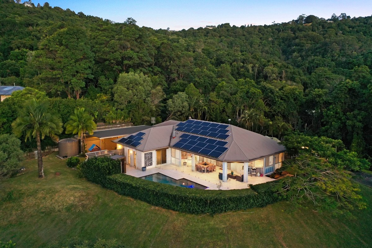 12 Des Quinlan Crescent Tallebudgera 35