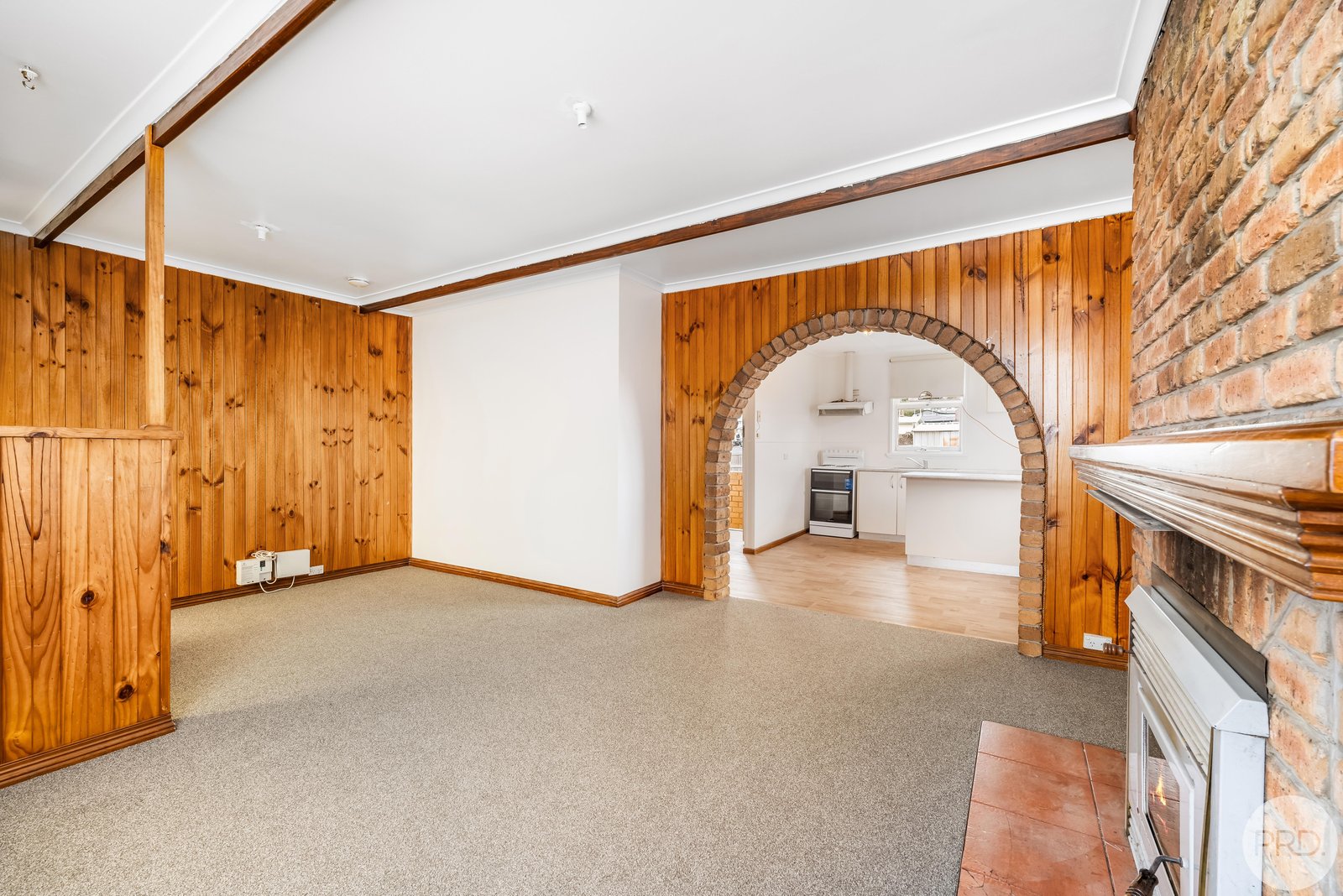 12 Dewar Place CLAREMONT 5