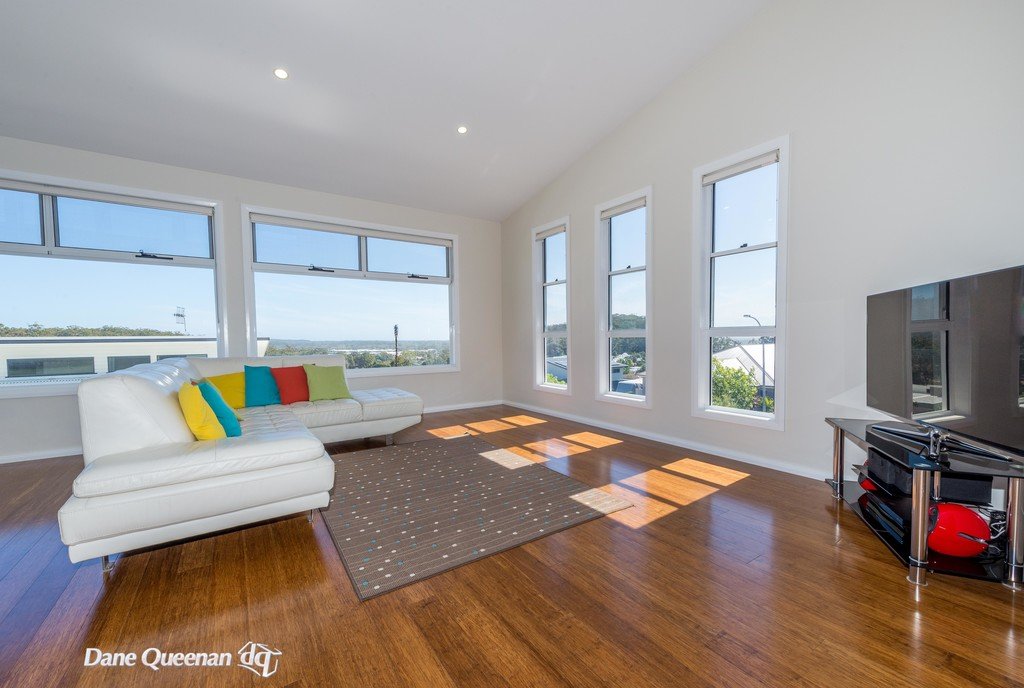 12 Dockside Avenue CORLETTE 5