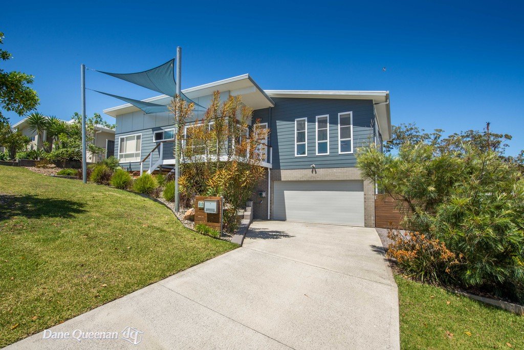12 Dockside Avenue CORLETTE 8