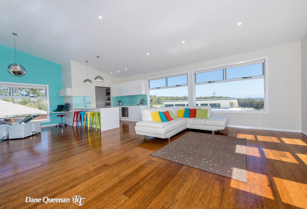 12 Dockside Avenue CORLETTE 12