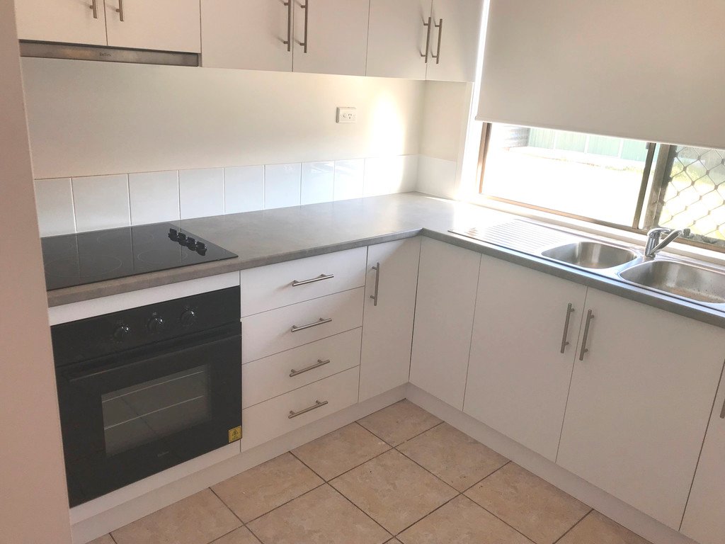 12 Dorking Court ALEXANDRA HILLS 3