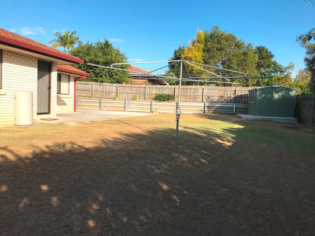 12 Dorking Court ALEXANDRA HILLS 13