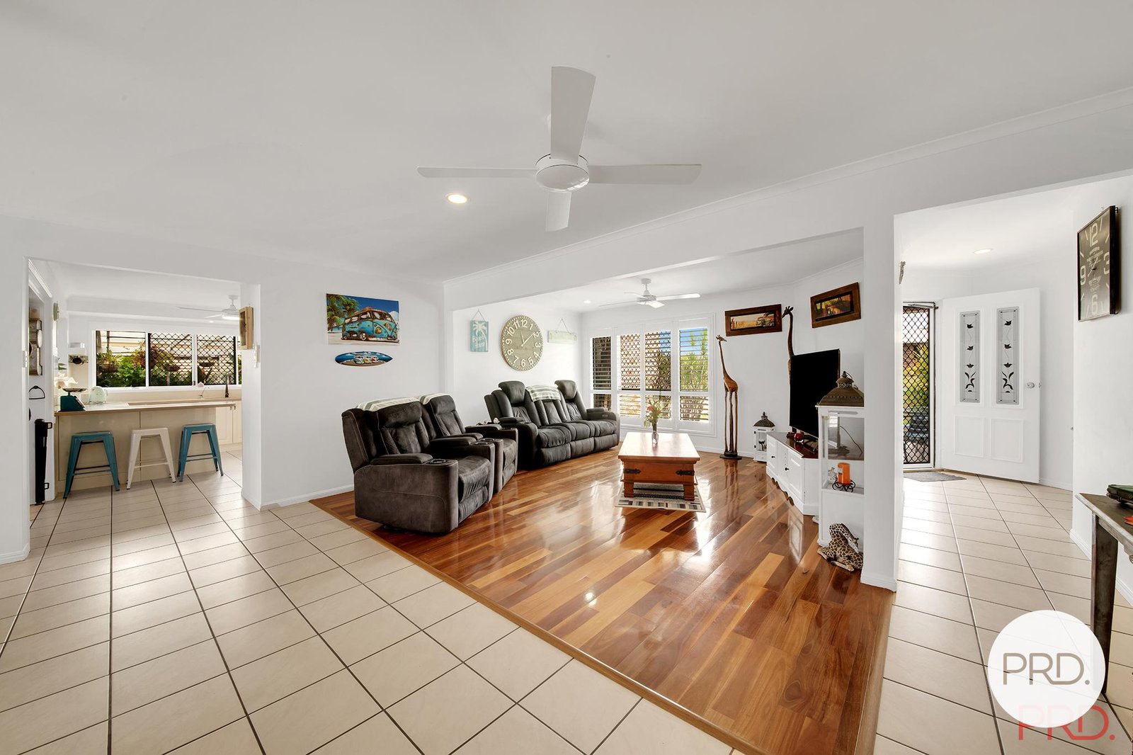 12 Douglas st  TANNUM SANDS 4