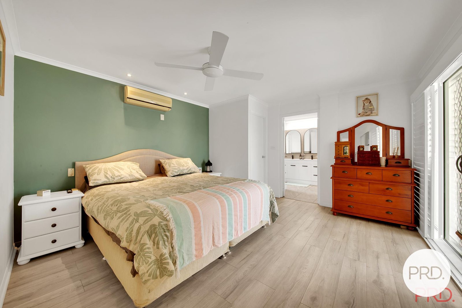 12 Douglas st  TANNUM SANDS 8